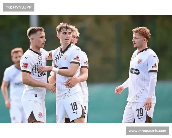 圣保利备战沃尔夫斯堡，布莱辛强调防守反击战术